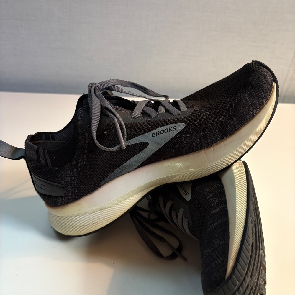 Brooks Black and White Athletic Shoes with Cushioned Sole